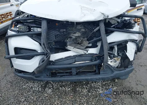 2022 Ford Police Interceptor z USA, uszkodzony, nr VIN 1FM5K8AB9NGA27075